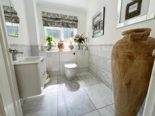 Oak Valley Lodges & Camping - Pett - 1