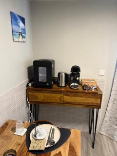 NEON Apartements - 5