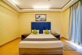 Hotel Rivlet Cyberhub Near Ambience Mall - 8