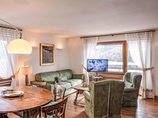 Apartment Chesa Sonnalpine B 48-4 by Interhome - 0