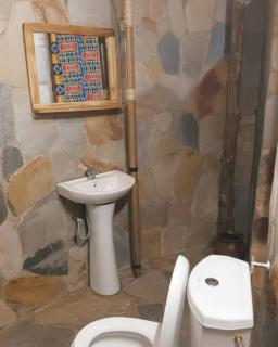 REFUGE du MONT AGOU - 9