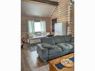 Holiday Home Isopyhänmaa by Interhome - 1