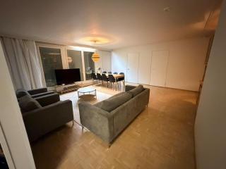 Quiet apartment in a great location! - 4