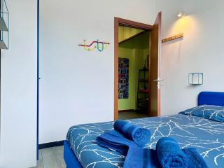 Spacious Home 8 Mins by Metro to City Center - 2