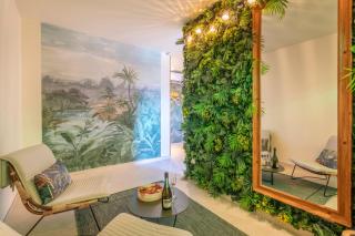 Suite Emeraude Sauvage - Balnéo Double et Sauna - 1