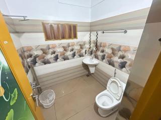 Serene Hill View Cottage - 4