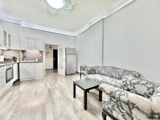 Top City Centre 1BDR Apartment next to Theater Tear and Laughter - 7