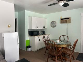 Mountain View Motel - 6