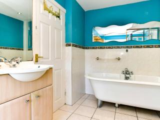 Castell Coch Retreat 4BR House with Garden & Park - 7