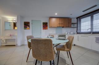 Spacious 1-Bedr Apartment - Portomasso Marina - 6