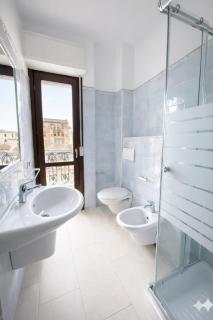 Dimoras 3BR City Center Balcony & Parking - 5