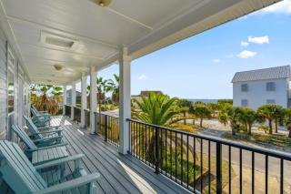 Family Tides Beach House - 2