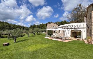 Lovely Home In Morre With Private Swimming Pool, Can Be Inside Or Outside - 3