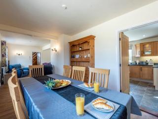 Old Alton Hall Farmhouse - 4