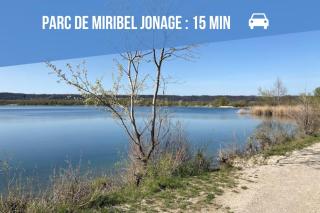 Le 101 -T2 avec terrasse, commerces & gare à pied - 3