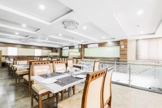 Capital O SRIVEDA - 8