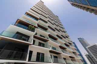 Cozy 1BR apartment Binghatti Canal Business Bay - 6