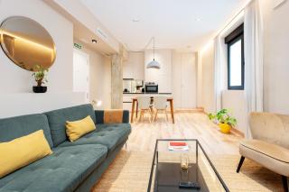 STAYMADRID - Bernabeu Chic Apartment - 9