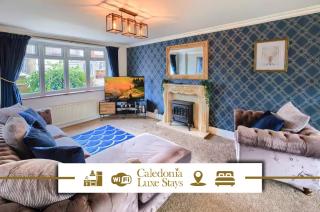 4 BDR House By Caledonia Luxe Stays Short Lets & Serviced Accommodation Billingham - 0