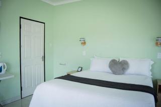 Bernliz Guest House - 0