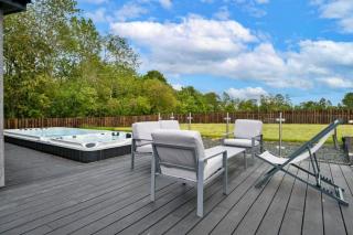 Finest Retreats - Silverwood Executive Chalet - 1