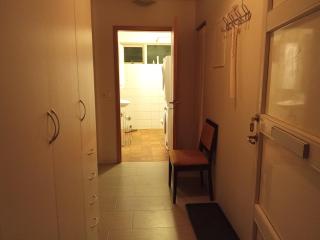 Quiet, two bedroom apartment - 8