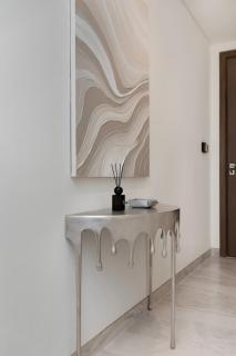 High-Rise 1BR Apartment with Burj Khalifa view - 6