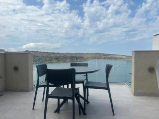 Stunning Seaview Penthouse with Sun Terrace - 0