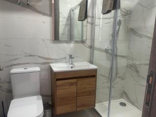 Stunning Seaview Penthouse with Sun Terrace - 3