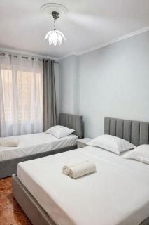 Tirana Central Apartment - Free Parking - Balcony - 2