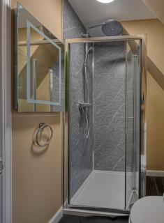 Victorian retreat within a private estate - 5