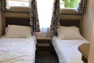 Hoburne Devon Bay Woodland Glade 5 - 6