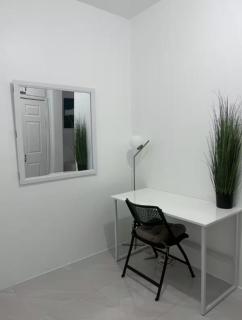 Bright&Modern Rooftop Pool Paradise - 6