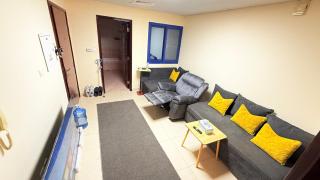 سرير مع شريك ب غرفة وصالة فقط - 0