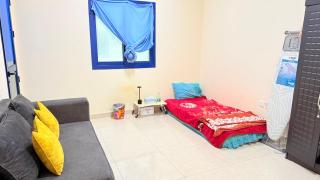 سرير مع شريك ب غرفة وصالة فقط - 2