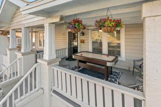 Mara Retreat with Fire Pit-Grill-Patio-Games-Jacuzzi - 4