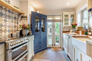 3 Bed in Whitchurch oc-c34182 - 6