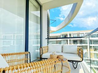 Magnificent Apartment - Beach - Jacuzzis! - 3