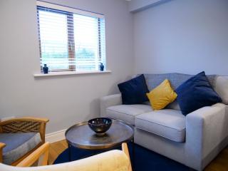 The Snug at Dingle - 1