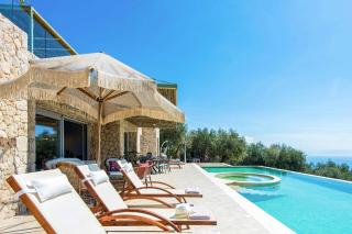 Villa Summer Wine by Villa Plus - 9