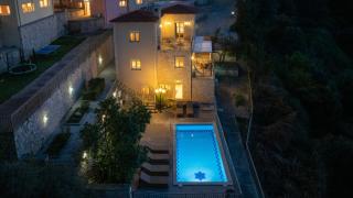 Great Escape Villas - 5