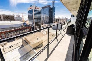 Jets Nest DT free PRK rooftop patio gym - 6