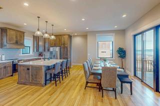 Bear Lake Retreat - 6