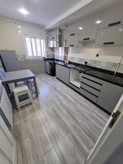 Appartement Moderne & Economique - Centre de Setif pour 6 personnes - 0