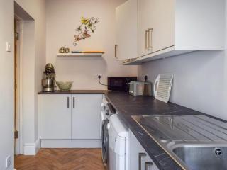 Contractor's Rest - 9