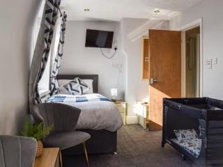 Contractor's Rest - 7