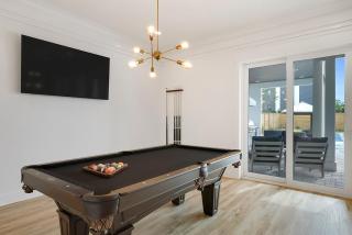 Deja Blue - Luxury Beach House with Private Pool & Rooftop Deck - 6