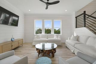 Deja Blue - Luxury Beach House with Private Pool & Rooftop Deck - 4
