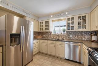 Dolphin Cove - Gulf Front Townhome with Private Outdoor Area - 8