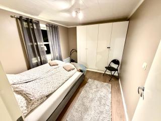 Aurora Stay - Cathedral and Cablecar view - Tromsø - 4